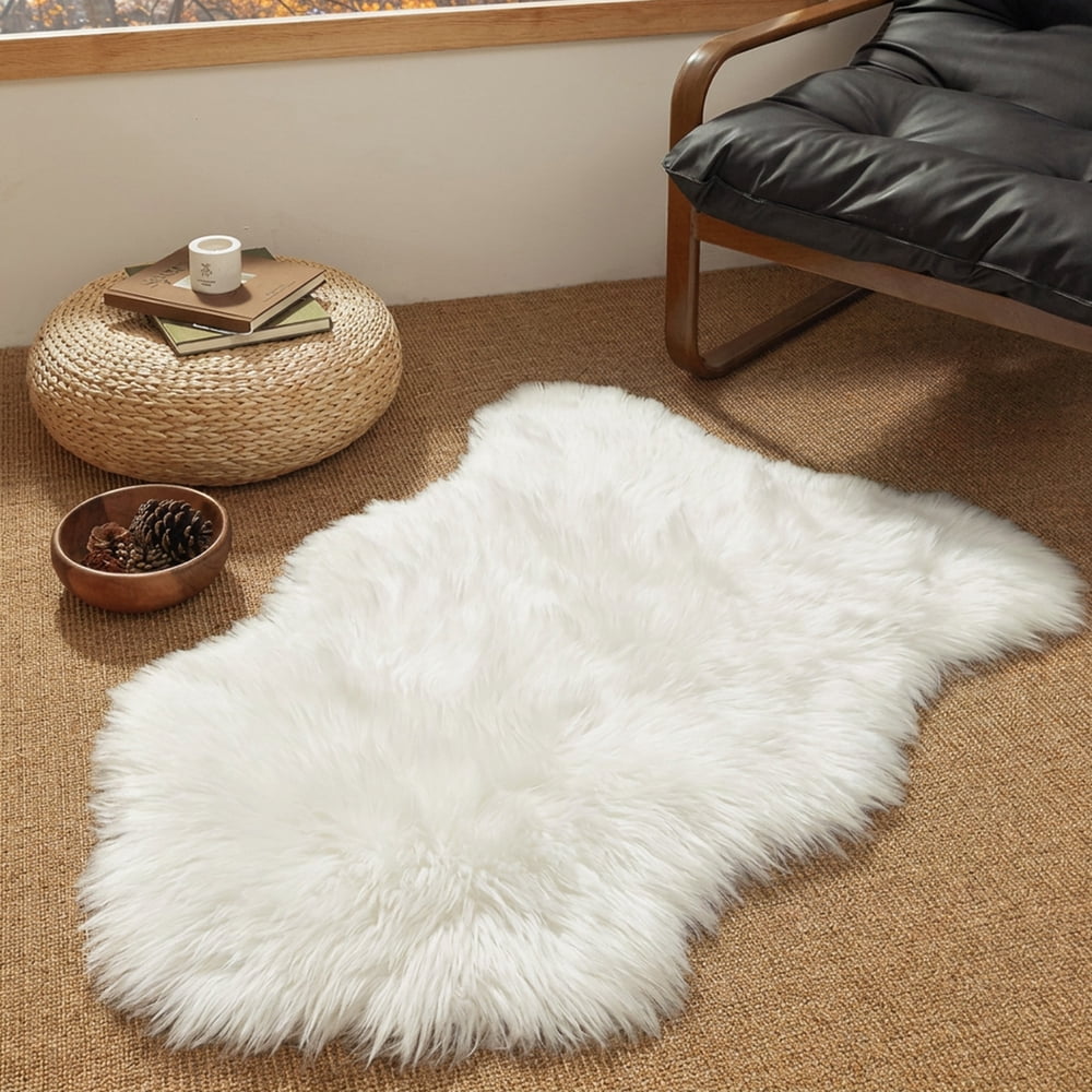 Faux-Sheepskin Plush Winter Floor Mat product photo